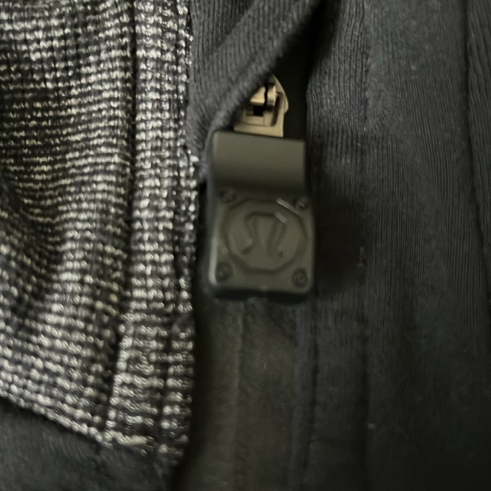 Lululemon Men’s Versatile Jacket - image 4